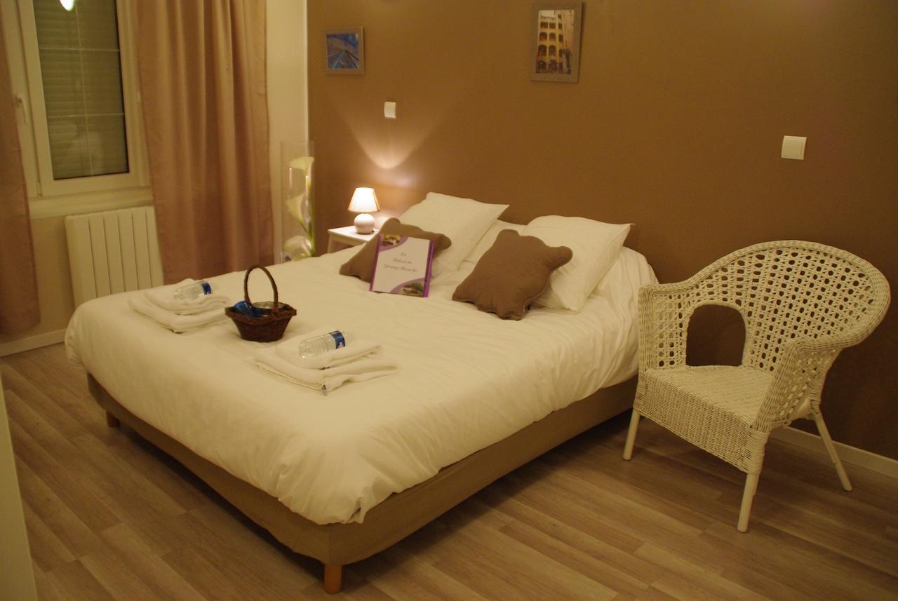 Chambres Dhotes Le Relais De Grange Blanche Lyon Eksteriør billede